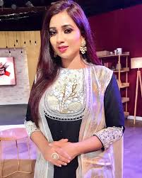 All the portfolio pictures, designs and animated contents on the website are the original and authentic work which belongs to the owner of the website having exclusive rights upon them through copyright. Shreya Ghoshal Last Night Outfit Masabagupta House Facebook