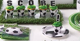 Tartas personalizadas, detalles de boda, brochetas, centros y candy bars con deliciosas gominolas y chucherías. Candy Bar De Futbol Fiestasmix
