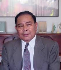 Bonifacio Pineda's Instagram, Twitter & Facebook