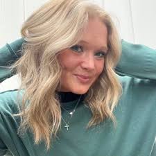 Morgan (@morgannn555)