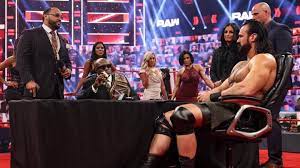 While the feud isn't anywhere near hot enough to justify a hell in a cell match if this were back in the gimmick's inception, it's justified in the modern incarnation where so many of them are just the first match between some people. 2eli9dvrbxjnrm