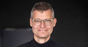 CSRD uitgesteld? Mooi, pak die tijd om meer goede dingen te doen (blog Pauline  Rosenberg)