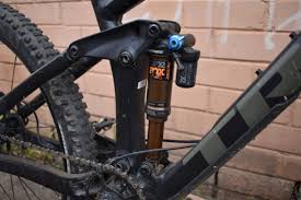 Review Dpx2 The New Trail Shock From Fox Singletracks