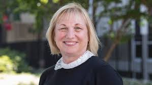 Cynthia Belliveau's Instagram, Twitter & Facebook