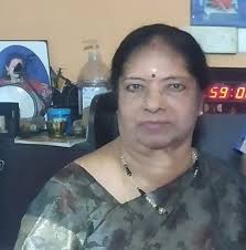 Who is a good yoga trainer in Nanganallur?