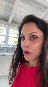 😉 You don't have to go to MIT to know you want the appliance with the  quicker clean-up. However, Bethenny was wrong about one thing—more below ⬇️  ✅ Induction stoves are a massive upgrade—Consumer ...