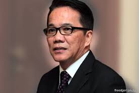Wartawan bokara tv station, linz bokarachai menemubual calon bn bagi kerusi parlimen sandakan, datuk liew vui keong berhubung wawasan dan misi beliau untuk. Batu Sapi Mp And Ex Minister Liew Vui Keong In Coma Report Stocknews