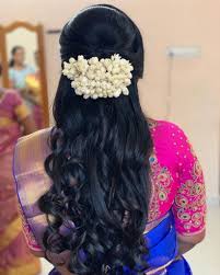 Every woman seeks to look the best on her big no indian wedding hairstyle is complete with large and beautiful floral headpieces. 32 Magnificent South Indian Bridal Hairstyles Shaadiwish