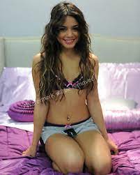 Uk record labels association the bpi administers and certifies the iconic brit certified platinum, gold and silver awards programme. Spring Break Girls Home Video And Cage Dancing Real Spring Break Home Video My Roommate Stol