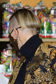 Jun 04, 2021 · princess charlene of monaco's undercut is still going strong 2 months ago while other royal women of her generation remain committed to long 'princessy' hair, princess charlene of monaco is still. Princess Charlene Of Monaco Debuts Dramatic Shaved Hairstyle