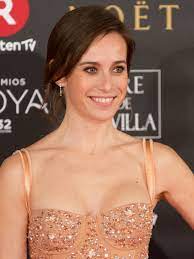 La actriz marta etura se incorpora este jueves a águila roja en el papel de eva, una joven dama misteriosa y enigmática por la que gonzalo se sentirá atraído inmediatamente. Marta Etura Wikipedia