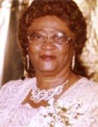 Savannah Dew's Instagram, Twitter & Facebook