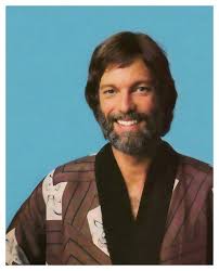 images?q=tbn:ANd9GcQrr4nrCVy8B844oAkP8Si