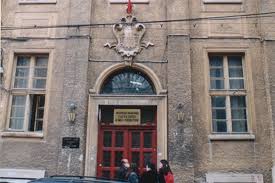 Departamentul de inginerie in limbi straine. StudenÈ›i Ai FacultÄƒÈ›ii De Limbi StrÄƒine In GrevÄƒ JaponezÄƒ Din Cauza Frigului Din SÄƒlile De Curs