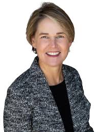 735 SW Regency Drive, Oak Harbor, WA 98277