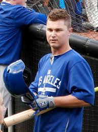 Jul 16, 2021 · kelsey williams is the wife of joc pederson, an american baseball professional playing in the major league baseball (mlb) team los angeles dodgers. Joc Pederson Wikipedia