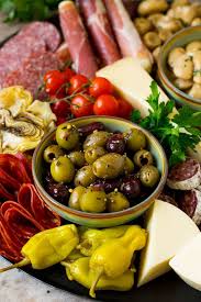 This Antipasto Platter Is A Combination Of Italian Meats Cheeses Vegetables And Breads In 2020 Antipasto Platter Antipasto Platter Recipe Antipasto Platter Italian