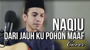 Am e<br />dalam dingin subuh hatiku terusik<br /> dm am<br />kenang nasib diri di rantauan<br /> am dm<br />bergema takbir raya mengusik air mata<br /> g am<br />terbayang suasana permai desa<br /><br /> am e<br />rindu hati ini inginku kembali<br /> dm am<br />pada ayah bonda dan saudara<br /> am dm<br />tetapi aku harus mencari rezeki<br /> g am<br />membela nasib kita bersama<br /><br Naqiu Dari Jauh Ku Pohon Maaf Chords Chordify