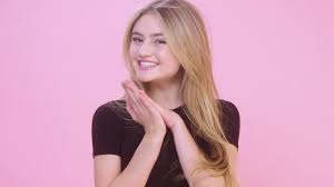 It was only a matter of time before i would try to become a 10. Sexy Leni Klum Heidi S Daughter Paddles Across The Sea In A Bikini Vip De Star News