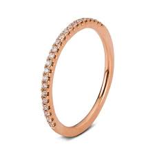 Verlobungsringe Schmale Memoire Ring Sind Der Aktuell Angesagteste Trend Sehr Gut Kombinierbar Mit Weissgold Oder Plat Ring Verlobung Memoire Ring Ring Rotgold
