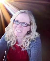 Heather Madsen's Instagram, Twitter & Facebook