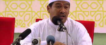 Ustaz auni bin mohamad, seorang penceramah bebas yang berasal dari pasir mas kelantan dan sekarang menetap di pulau pinang. Popular Salam My
