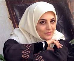 فیلم / توهین ژیلا صادقی به هواداران پهلوی|اقتصاد24
