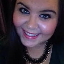 Aimee Mcleod's Instagram, Twitter & Facebook