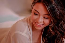 Angela Nabua's Instagram, Twitter & Facebook