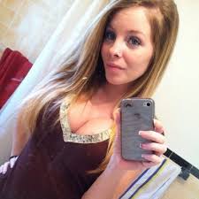 Rose Beam (@beam_rose)