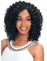This hairstyle will look good on all face shapes due to the layers. 47 Beautiful Crochet Braid Hairstyle You Never Thought Of Before