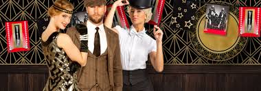 Prunkvolle deko, ein roter teppich, und vip's wohin das auge reicht macht die glamourparty zu clown kunterbunt, viele luftballons ohne ende, rote perücken und clownsnasen wohin man schaut. Vip Hollywood Las Vegas Party Motto Party Produkte Shop Party Discount De