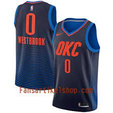 Sie sind in allen größen erhältlich, von xs bis xxl, um ihren größenanforderungen gerecht. Nba Oklahoma City Thunder Trikot Russell Westbrook 0 Nike 2017 18 Marineblau Swingman Herren