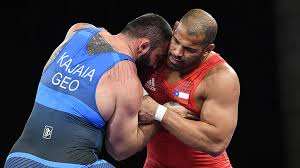 El objetivo consiste en ganar el combate haciendo caer al adversario al suelo y manteniendo sus dos hombros fijos sobre el tapiz o ganando. D0vcrk8monnf0m