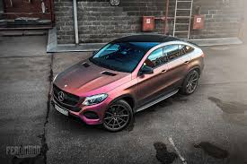 How Do You Feel About This Mercedes Gle S Color Changing Wrap Carscoops Mercedes Benz Gle Coupe Mercedes Benz Gle Mercedes Coupe
