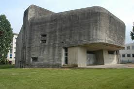 Sainte Bernadette Nevers Avec Images Nevers Architecture Eglise Region Bourgogne