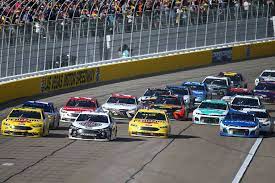 Las vegas motor speedway is set to debut a new ticket for the south point 400 that will provide a unique viewing perspective of this year's race. Kevin Harvick 4 Leads The Race During The Monster Energy Nascar Cup Series Pennzoil 400 Auto Race At The Las Vegas Motor Speedway In Las Vegas On Sunday March 4 2018 Chase