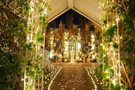 Viva Las Vegas Weddings Chapels Twilight Garden Wedding Package Las Vegas Wedding Packages Las Vegas Weddings Vegas Wedding Chapel