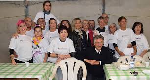 La qualità del servizio di un'azienda dipende dalle persone che vi lavorano. Santena Quinta Edizione Della Cena Di Solidarieta Organizzata Dalla Residenza Anni Azzurri Rossosantena