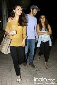 Varun Dhawan And Girlfriend Natasha Dalal Are Very Much A Couple But Didn T We Already Tell You That Pics India Com Natasha completed her degree in fashion designing from the fashion institute of technology, new york. varun dhawan and girlfriend natasha