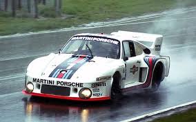 ワークスチームにおけるカラースキーム考察その弐 martini 黄金期編 スポーツカーレース ポルシェ 911 マルティニ