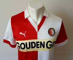 I have to calm down a bit on the ball and i still have to get used to my fellow players. 1983 1984 Original Feyenoord Shirt Catawiki