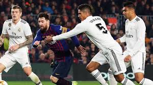 El clasico jilid i musim 2019/2020 akan dihelat di camp nou, markas blaugrana yang kemenangan akan sangat menentukan posisi pada el clasico ini. Jadwal Baru El Clasico Disepakati 18 Desember