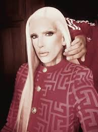 Linda Jeffs's Instagram, Twitter & Facebook