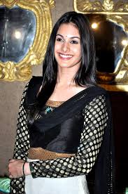 Find latest amyra dastur photos. à¤…à¤® à¤¯à¤° à¤¦à¤¸ à¤¤ à¤° à¤µ à¤• à¤ª à¤¡ à¤¯