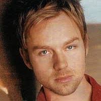 Darren Light's Instagram, Twitter & Facebook