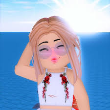 You should make sure to redeem these as soon as possible because. Imagenes De Roblox Chicas Kawaii Roblox Render Roblox Animation Cute Tumblr Wallpaper Roblox See More Ideas About Piggy Roblox Fan Art Anime House