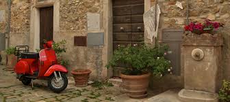 Castagneto carducci is a comune (municipality) in the province of livorno in the italian region tuscany, located about 90 kilometres (56 miles) southwest of florence and about 50 km (31 mi) southeast of livorno. Castagneto Carducci Visit Tuscany