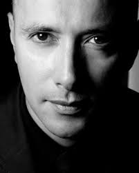 Horacio Silva Leaves T