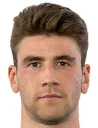 uˈnaj siˈmon ;born 11 june 1997) is a spanish professional footballer who plays as a goalkeeper for athletic bilbao and the spain national team. Unai Simon Player Profile 20 21 Transfermarkt